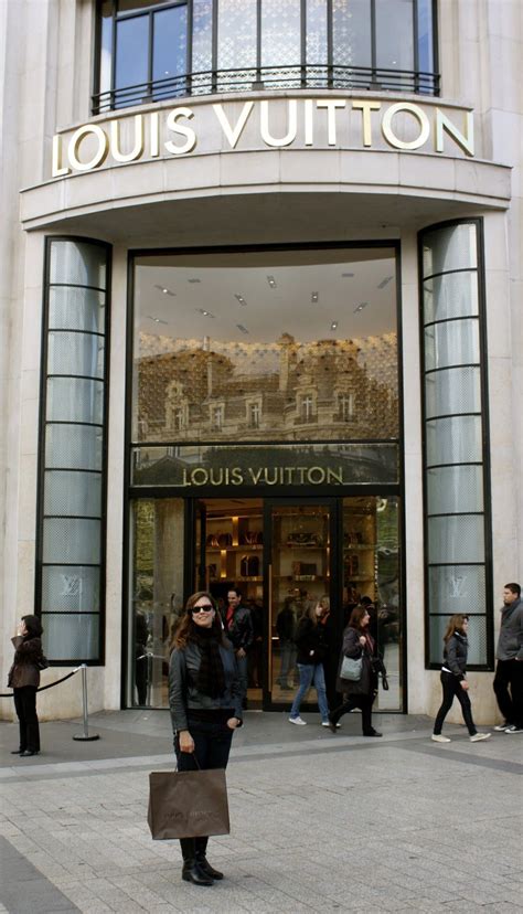 lv cheaper in paris